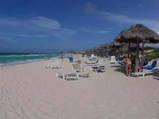 playa del hotel meliá las dunas